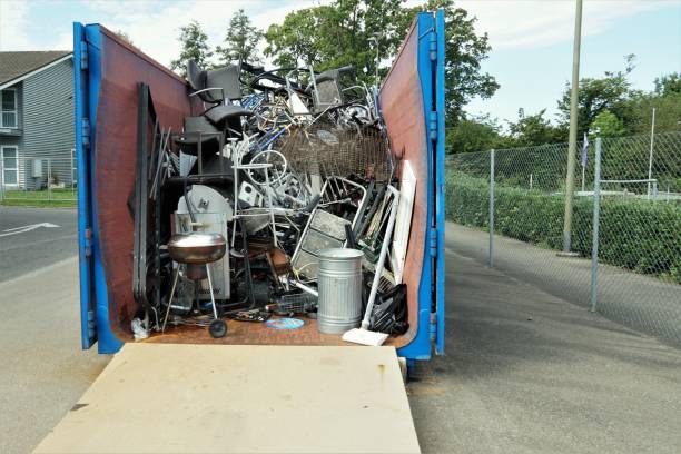 Best Garage Cleanout Services  in Pleasantville, IA